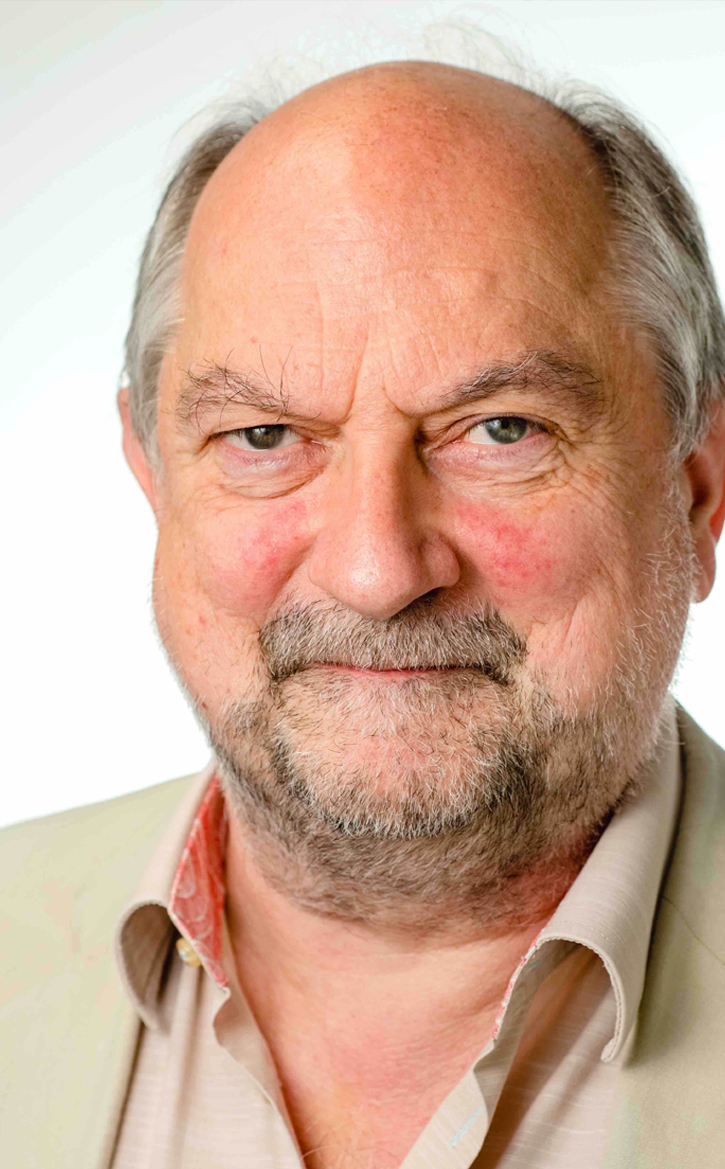 Prof Justin Dillon